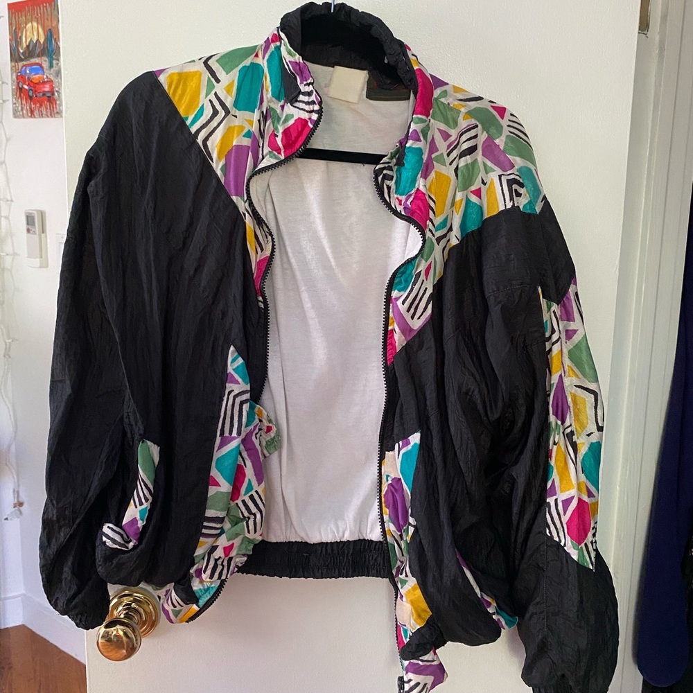 VINTAGE 80s WINDBREAKER